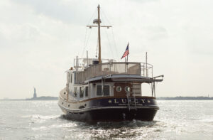 Tug boat