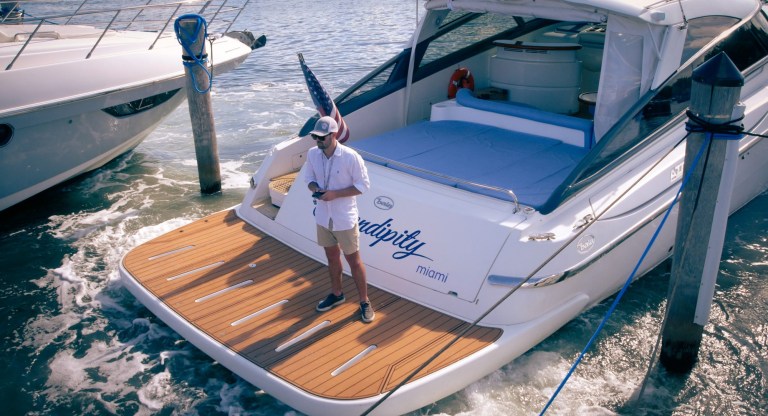 Yacht Controller
